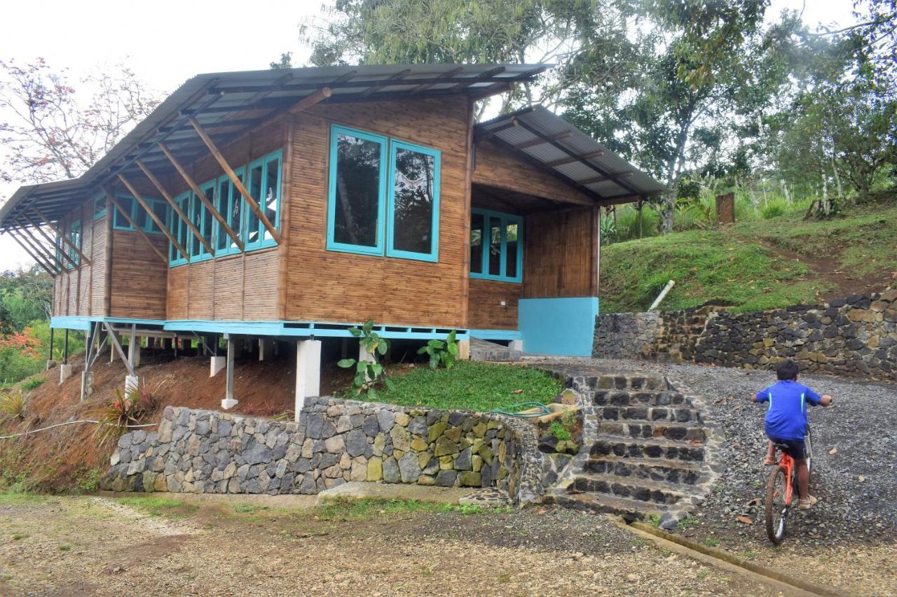 Casa De Bambu Villa Turrialba Exterior photo