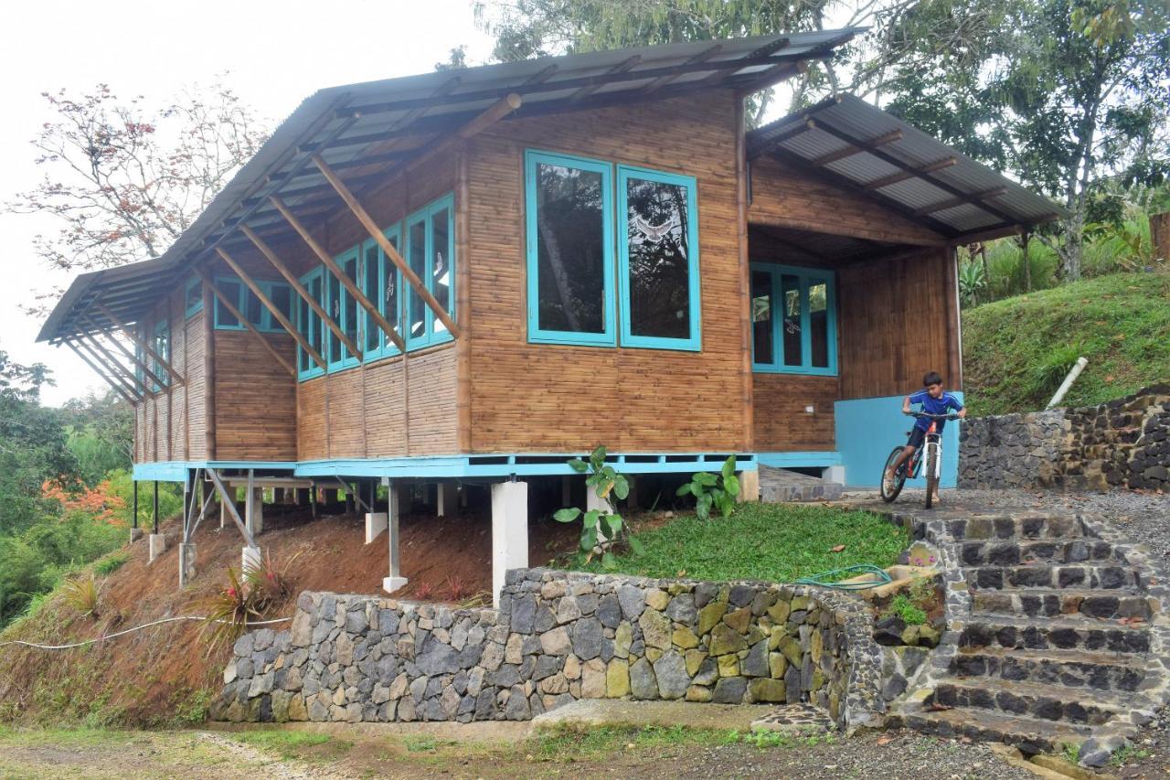 Casa De Bambu Villa Turrialba Exterior photo