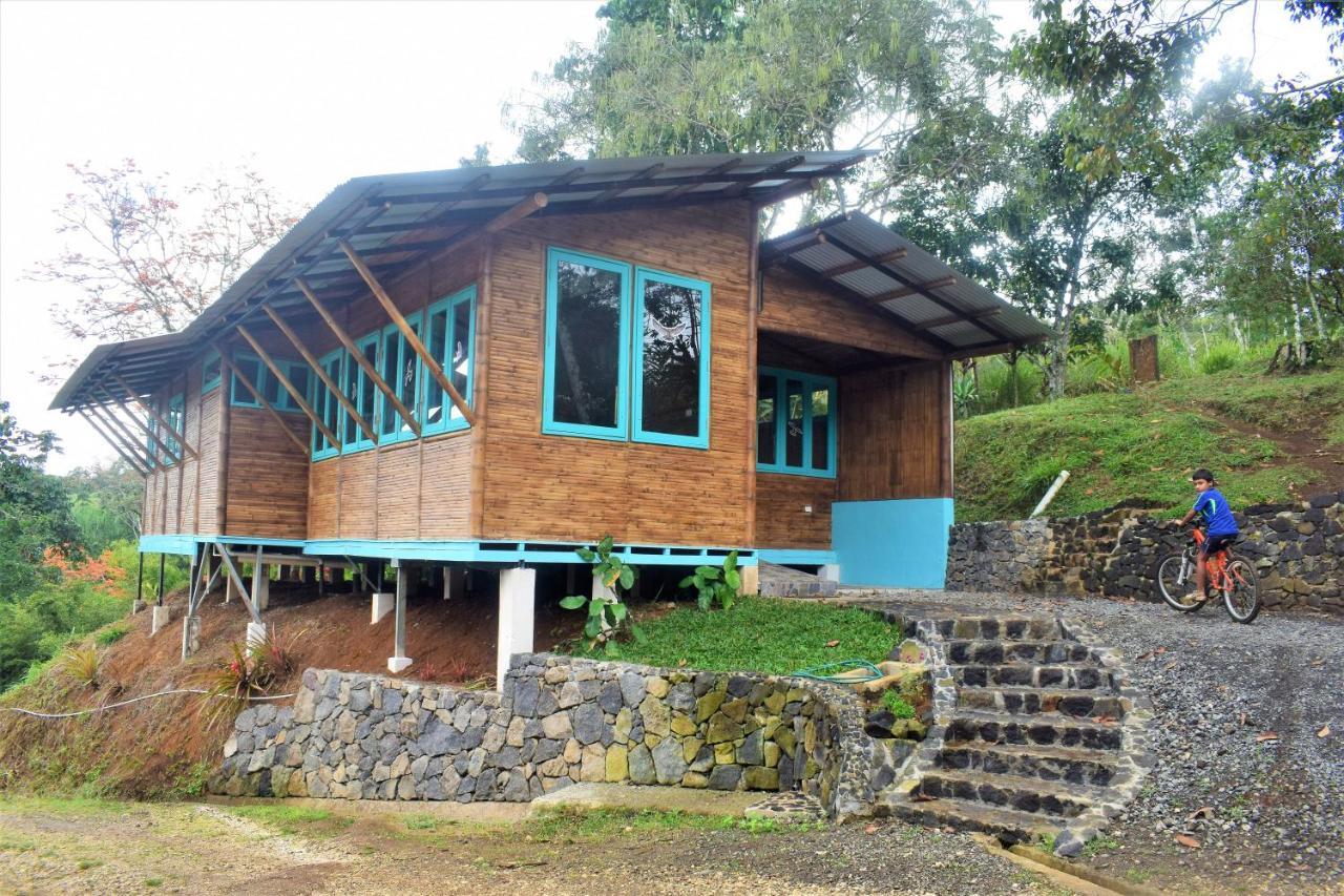 Casa De Bambu Villa Turrialba Exterior photo